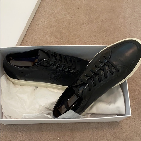 Men’s Versace Sneakers - Picture 5 of 5